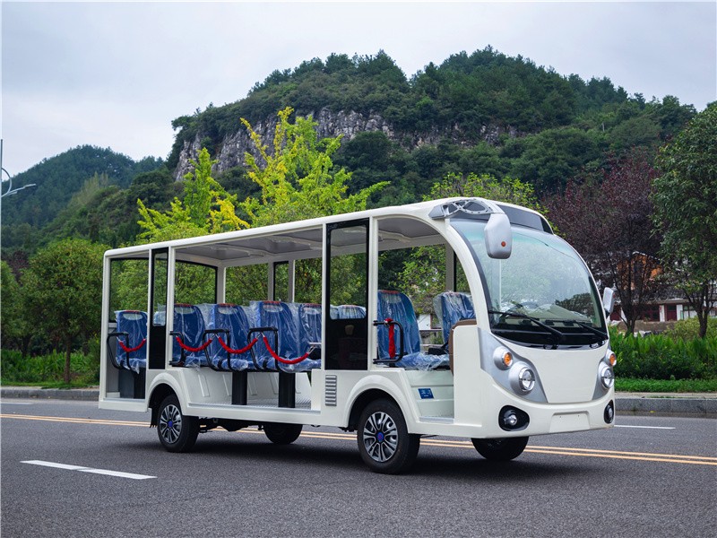 14座燃油觀光車